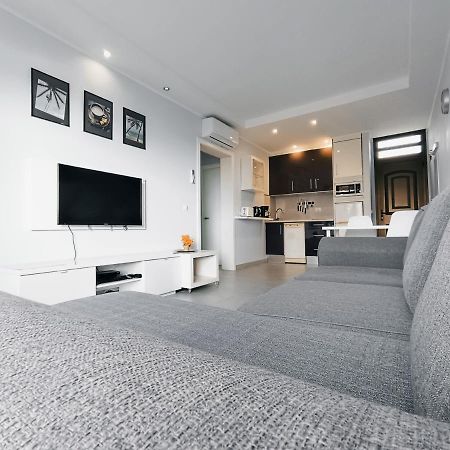 Apartment La Fiesta Arona  Buitenkant foto