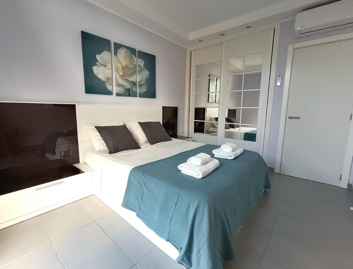 Apartment La Fiesta Arona  Buitenkant foto